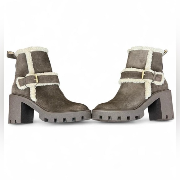 Blondo Women's Waterproof Teryn Block
Heel Ankle Boot, Java Suede - Picture 2 of 8